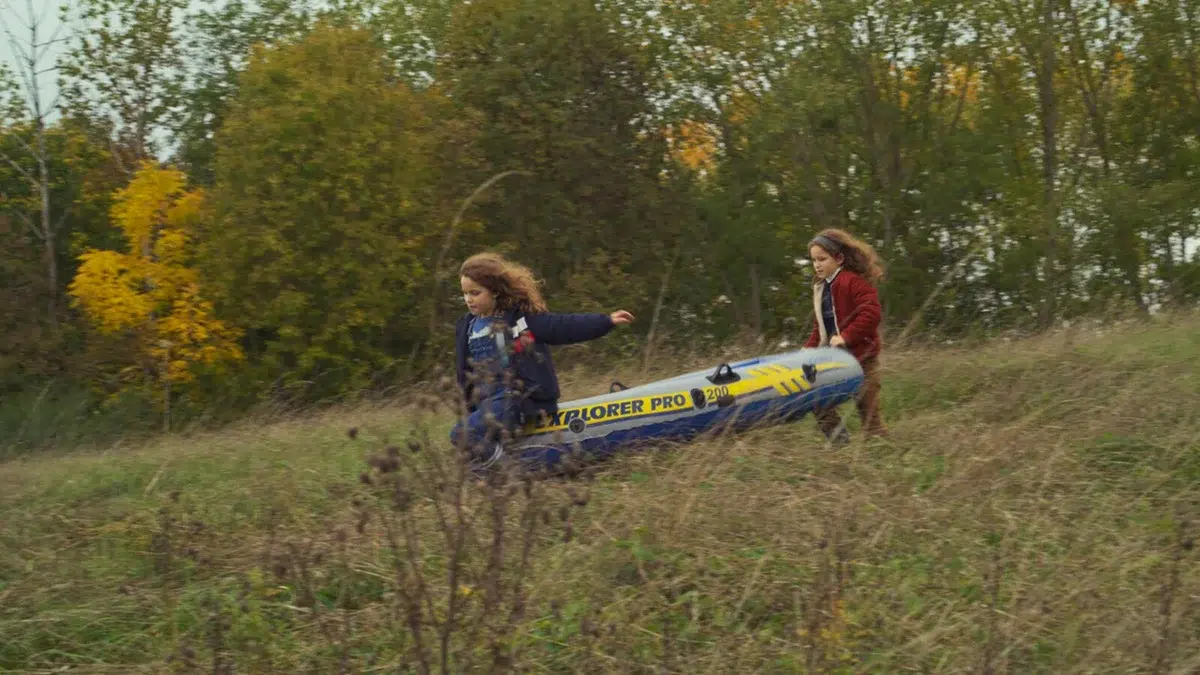 Petite maman (2021)